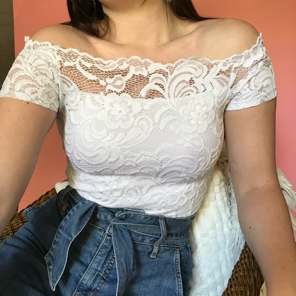 White lace Off the Shoulder Crop top - Picture 2 of 2